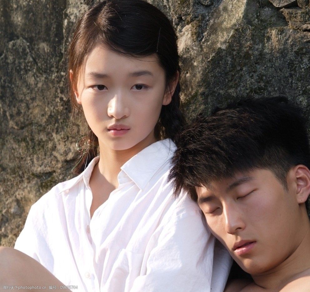 周冬雨现在是几线明星,周冬雨凭什么这样红