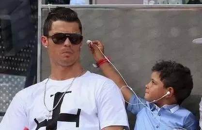 贝克汉姆谈梅西c罗,梅西和c罗贝克汉姆谁厉害