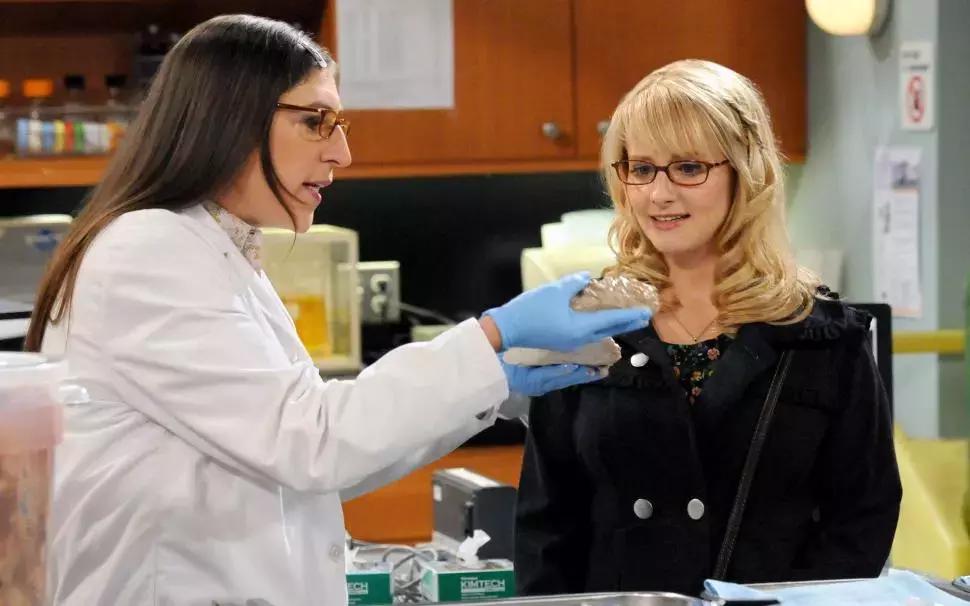 美国最强公立大学UCLA迎来百年校庆，文体两开花说的就是她了！