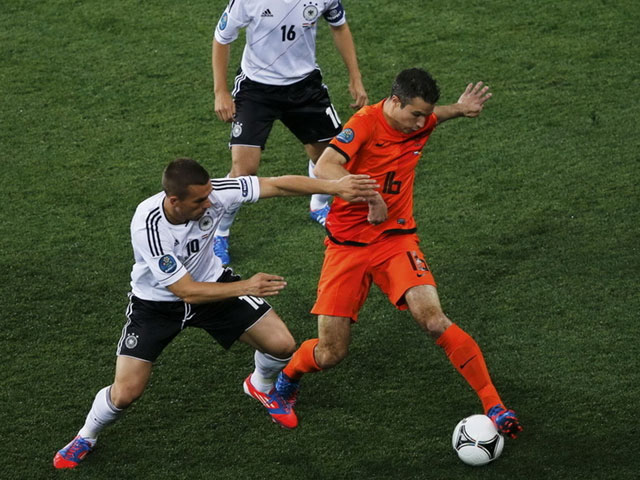 足球盘口分析：欧国联-盘口支持德国主场胜荷兰11月19日赢盘公社