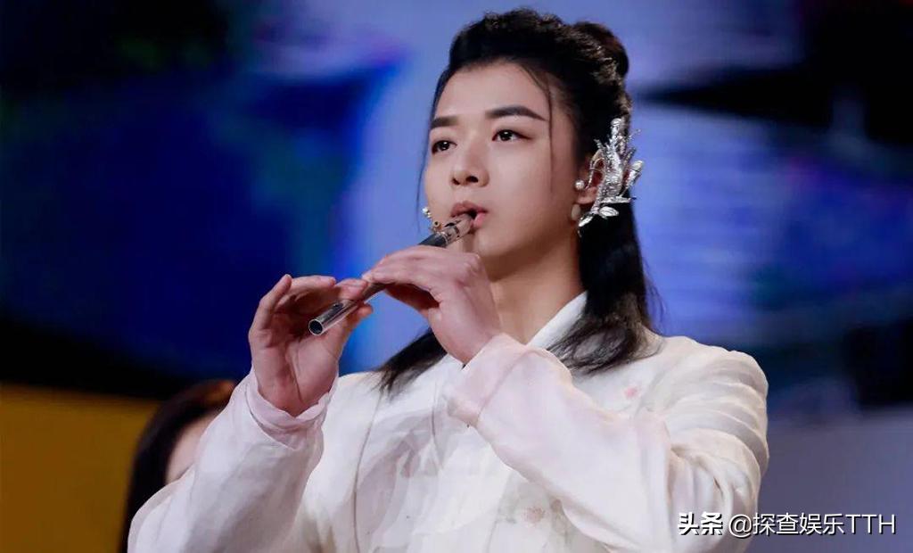 霍尊发文退圈，给对方打款58万，陈露：收到了，他想让我坐10年牢