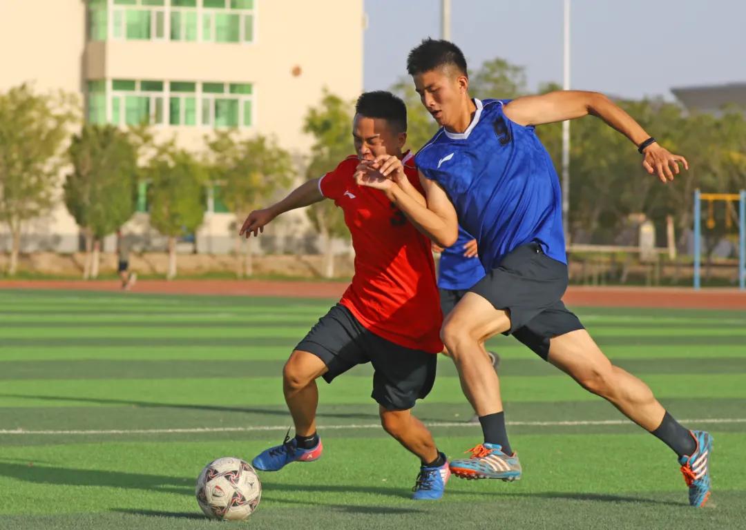 巅峰对决足球比赛,巅峰对决球赛