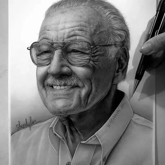 她画的素描比本人还美！比照片还真实，24万网友已被她征服