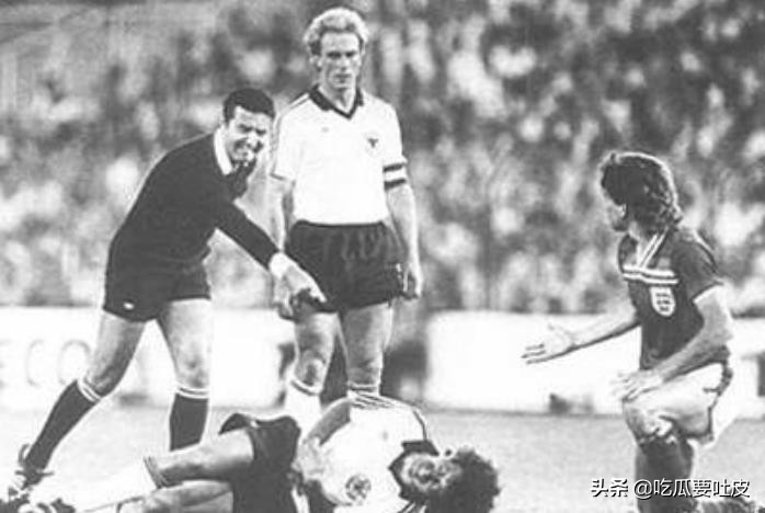 世界杯2002年回放视频,世界杯历史最大冷门比赛