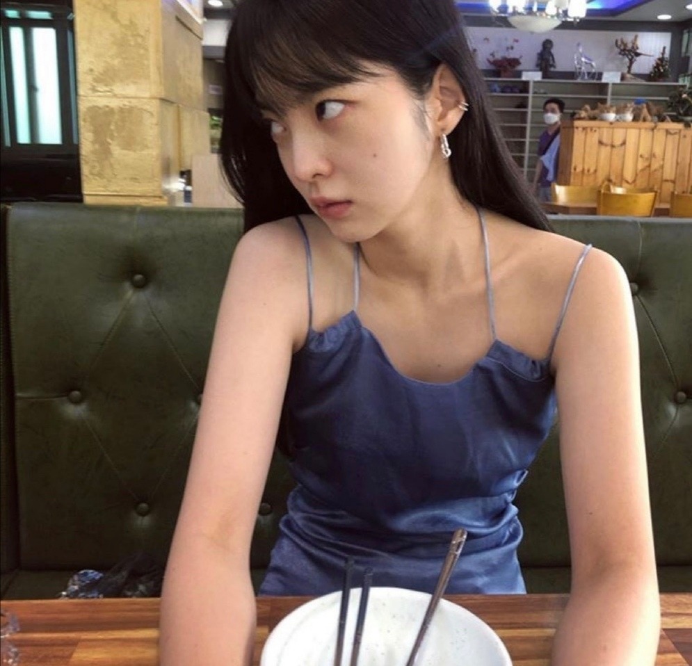 烦透了流水线网红脸？四款风格时尚博主，一般人爱第四位的颜