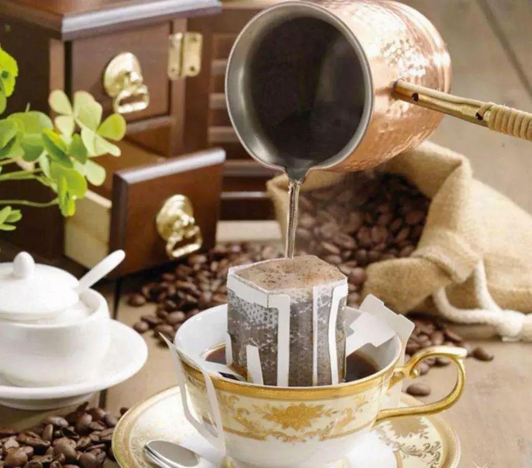 冲泡咖啡的种类和区别,冲泡咖啡的最常用的器具