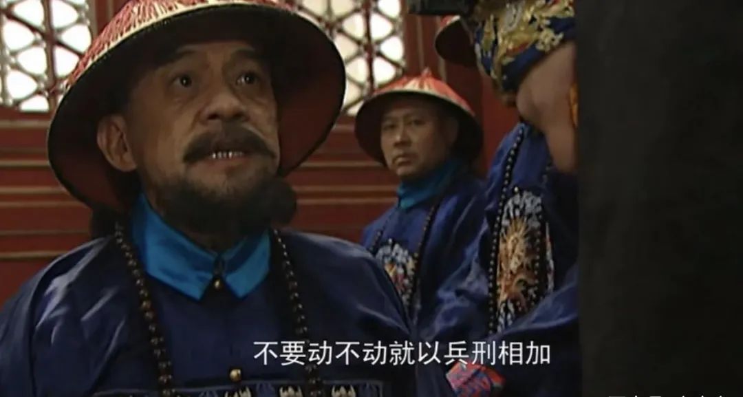 戈尔巴乔夫时期苏联发生的大事件,红场阅兵戈尔巴乔夫掩面而泣