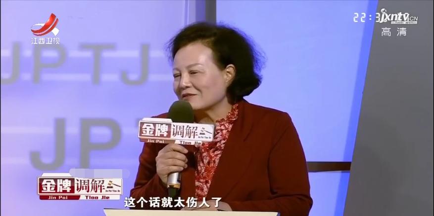 母亲病重需要手术,母亲病重要十万哥哥却说放弃治疗