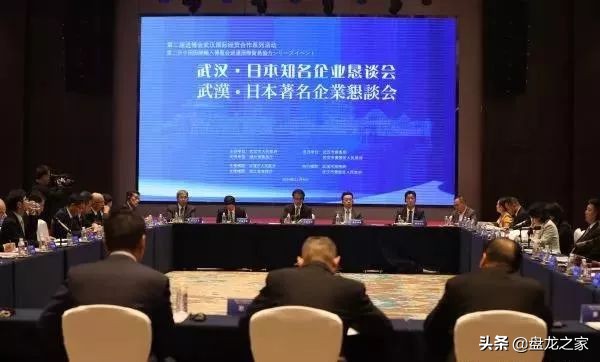 2019年是盘龙城大放异彩的一年会展中心，体育中心，地铁7号线