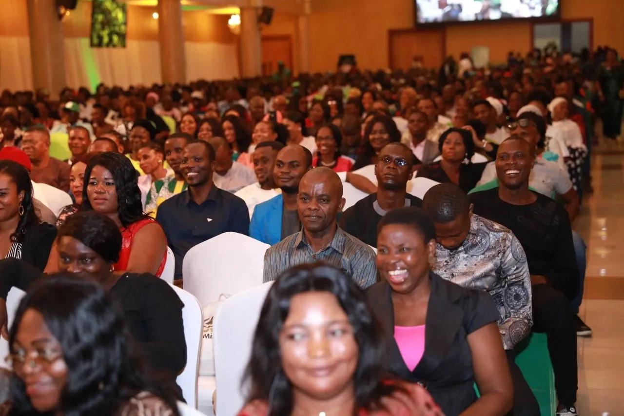 绿叶董事长徐建成,徐建成绿叶视频