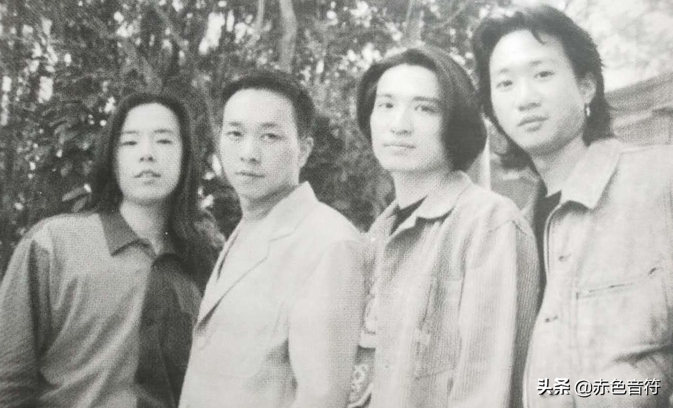 回忆黄家驹短暂的一生,揭秘黄家驹传奇人生