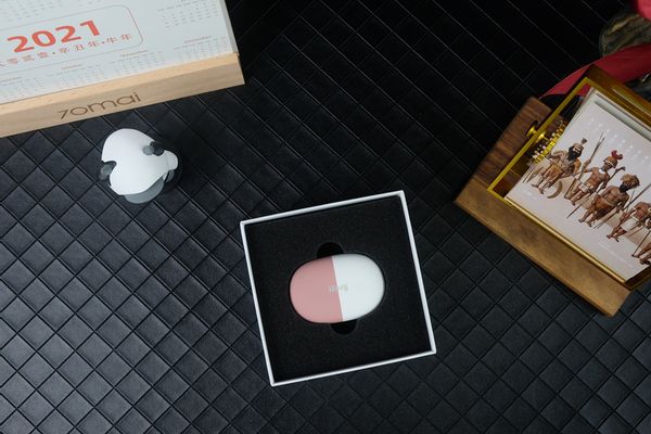 情人节礼物玫瑰和口红,情人节礼物兰蔻口红