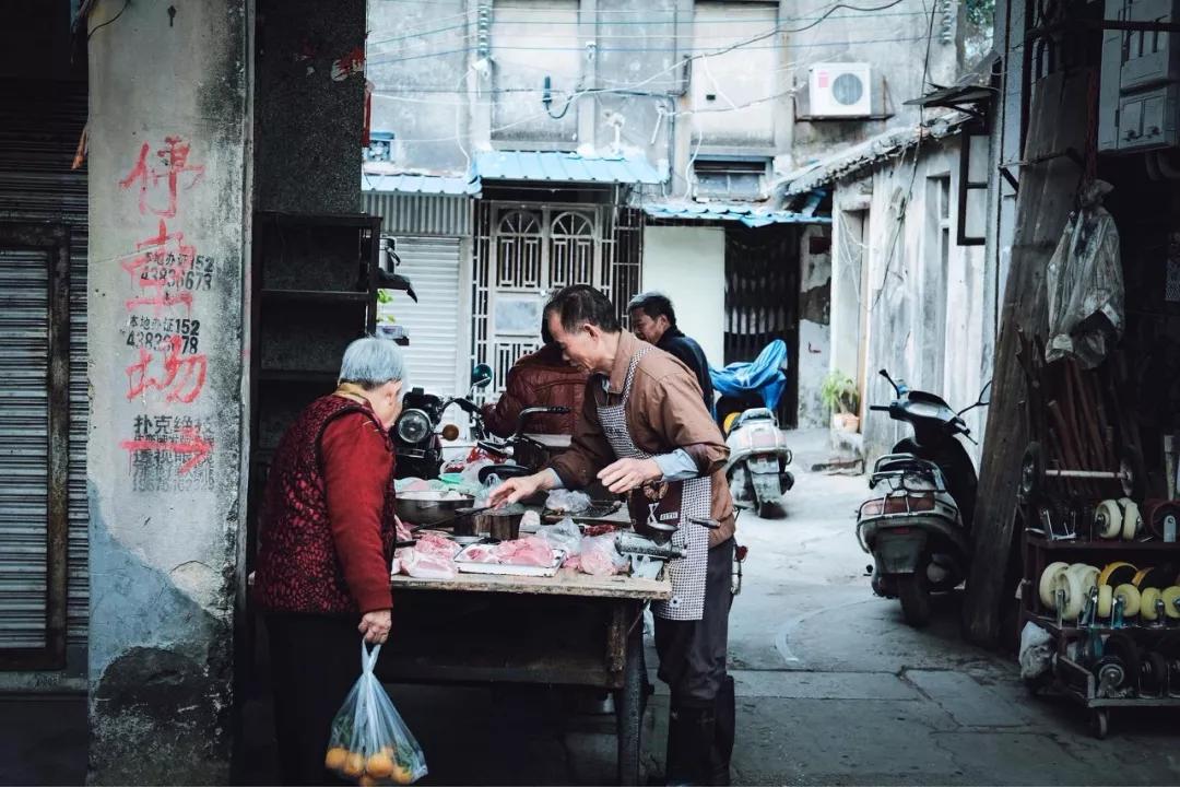 人们为什么不去菜市场,为什么会有菜市场