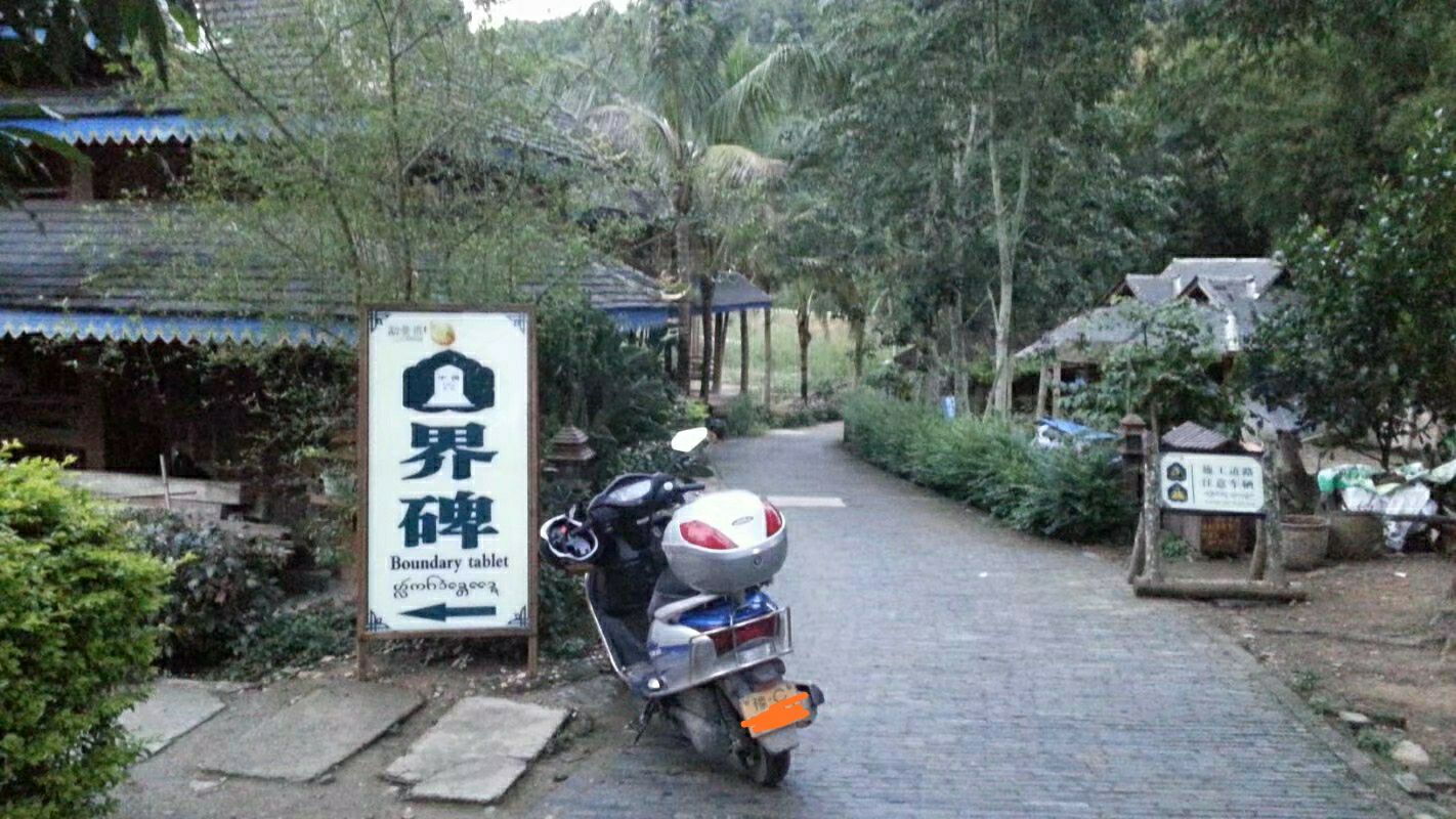 故事：那个骑上摩托去拉萨的姑娘，达成所愿时，是49岁