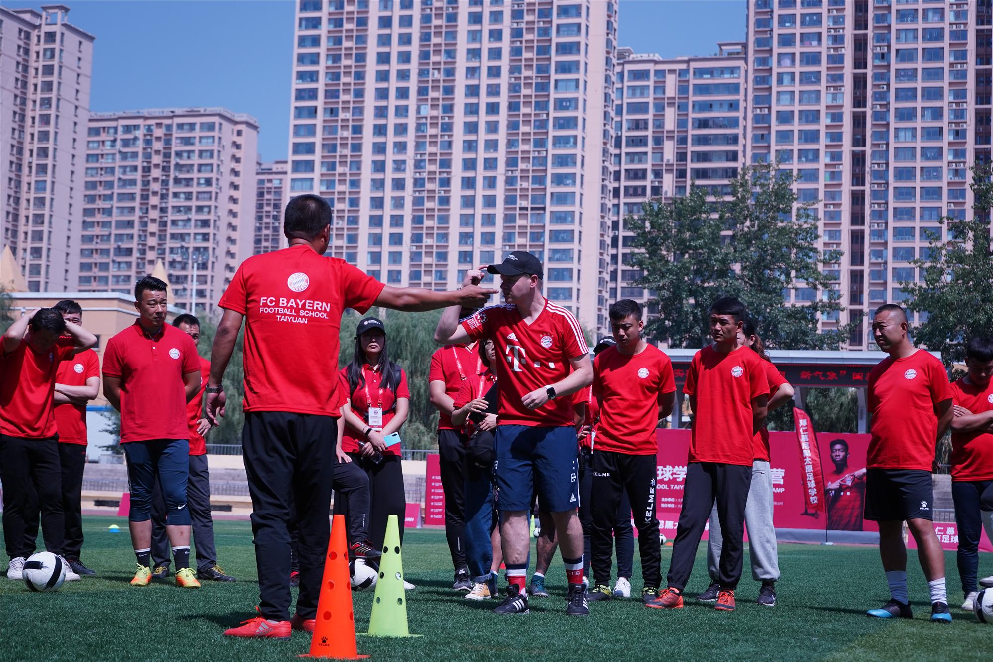 太原足球训练营招生报名,太原市少儿足球训练营