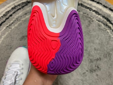 ZoomRize2：这个长得像网球鞋的篮球鞋，就是耐克2020最强了？