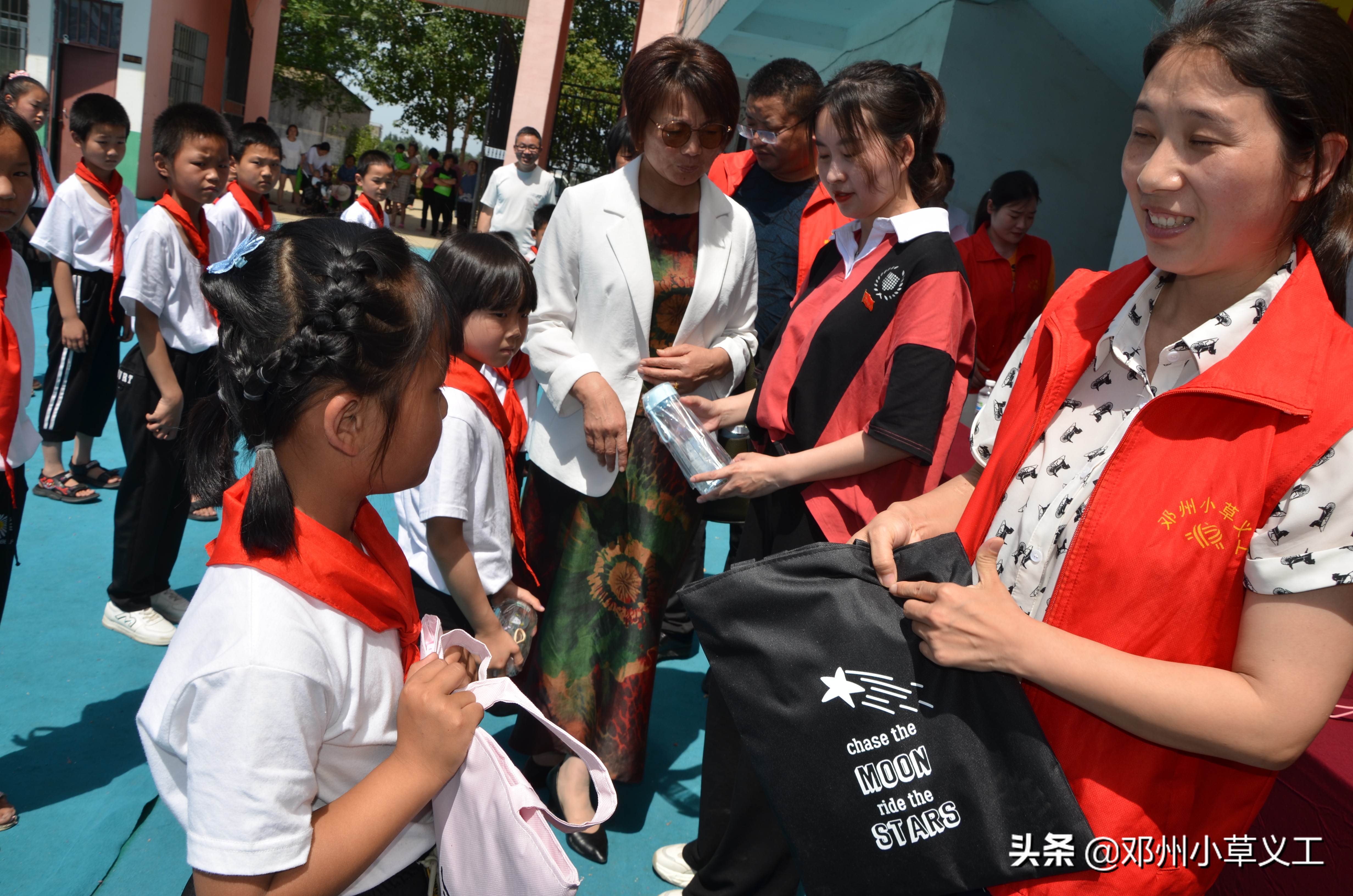 志愿服务活动学党史,学百年党史颂红色经典活动美篇