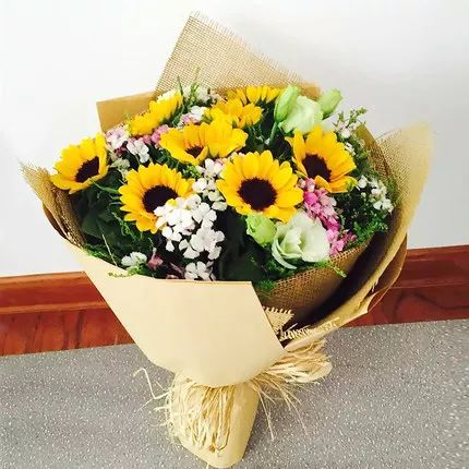 9月10日教师节送什么花呢,教师节感谢老师送什么花好