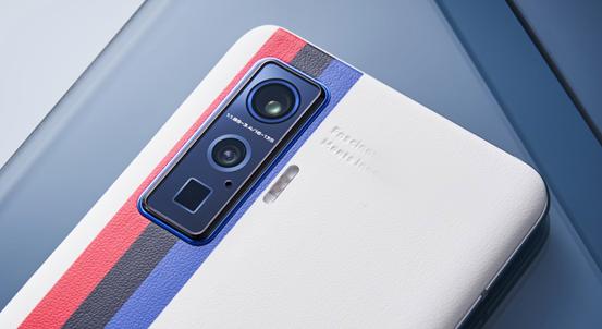 vivo哪款手机拍照好性价比高,拍照性价比高的手机2000到3000