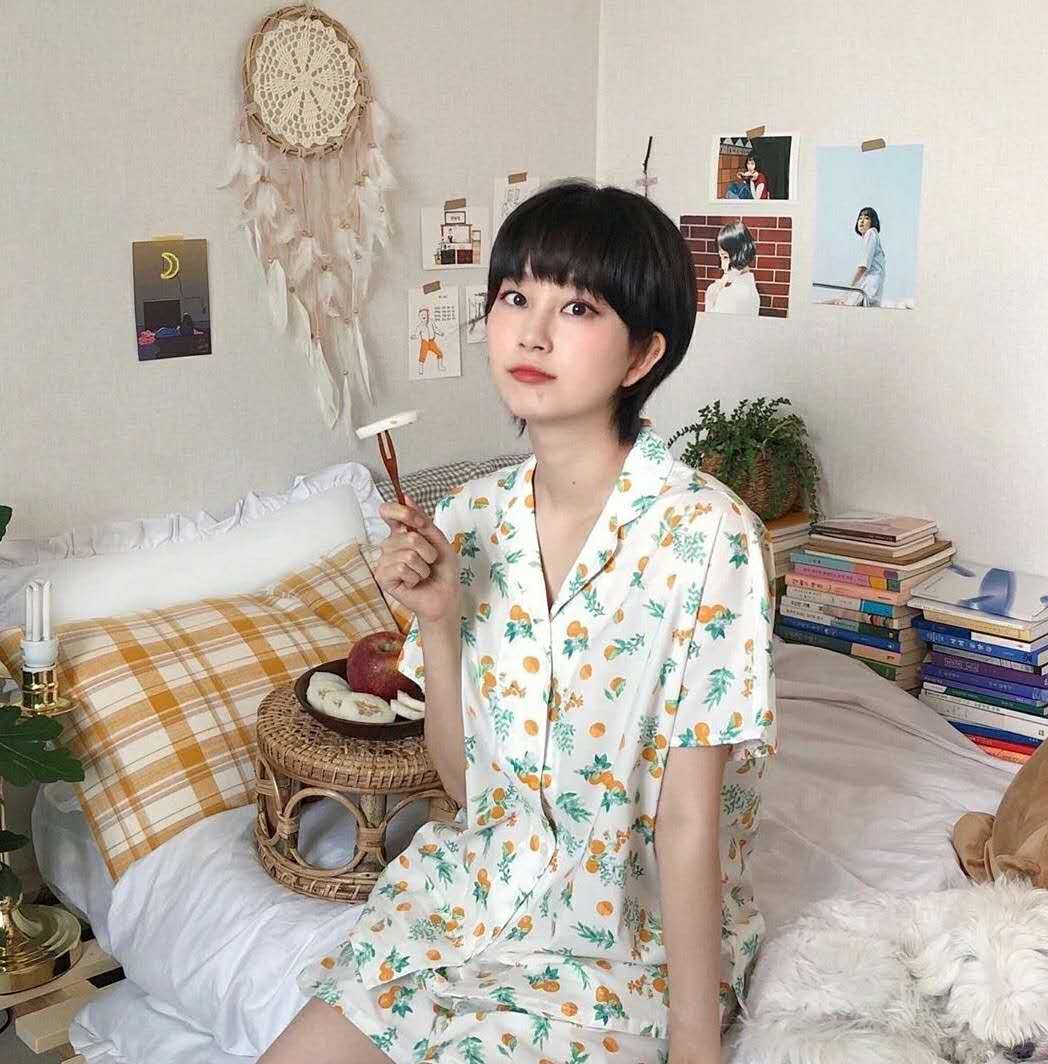 中长发不烫染,想剪短发但是不想一刀切