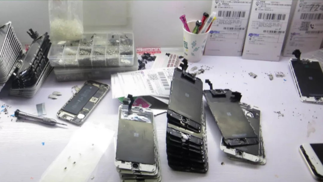 华为获赔106万！制造假屏幕者遭起诉，两年获利28万