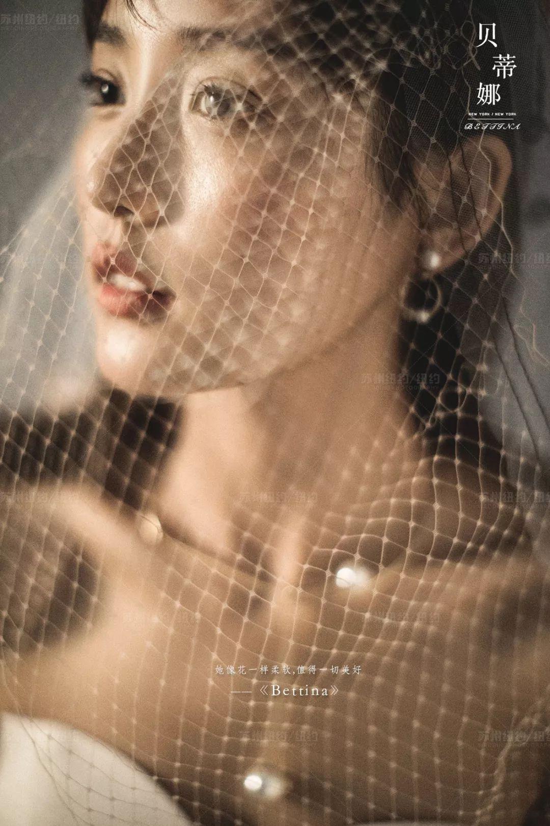 绾界害鏃朵唬骞垮満鏂囪壓澶嶅叴,绾界害鐜颁唬椋庢牸