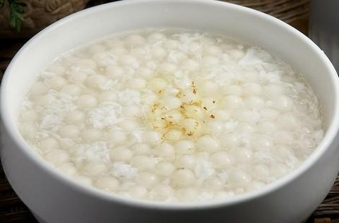 刘燕制作燕窝全过程,刘燕酿制燕窝胶原蛋白