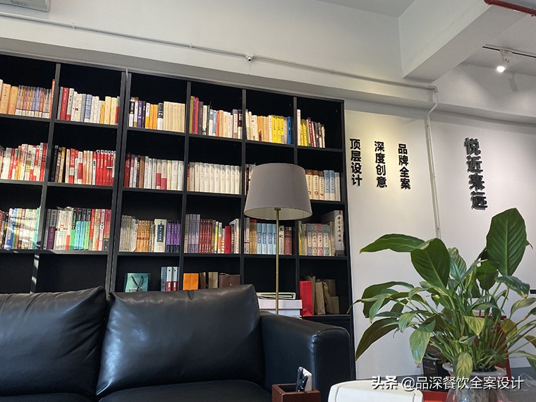 小生意赚大钱，品深告诉你怎么全案设计开一家持续赚钱的甜品店？