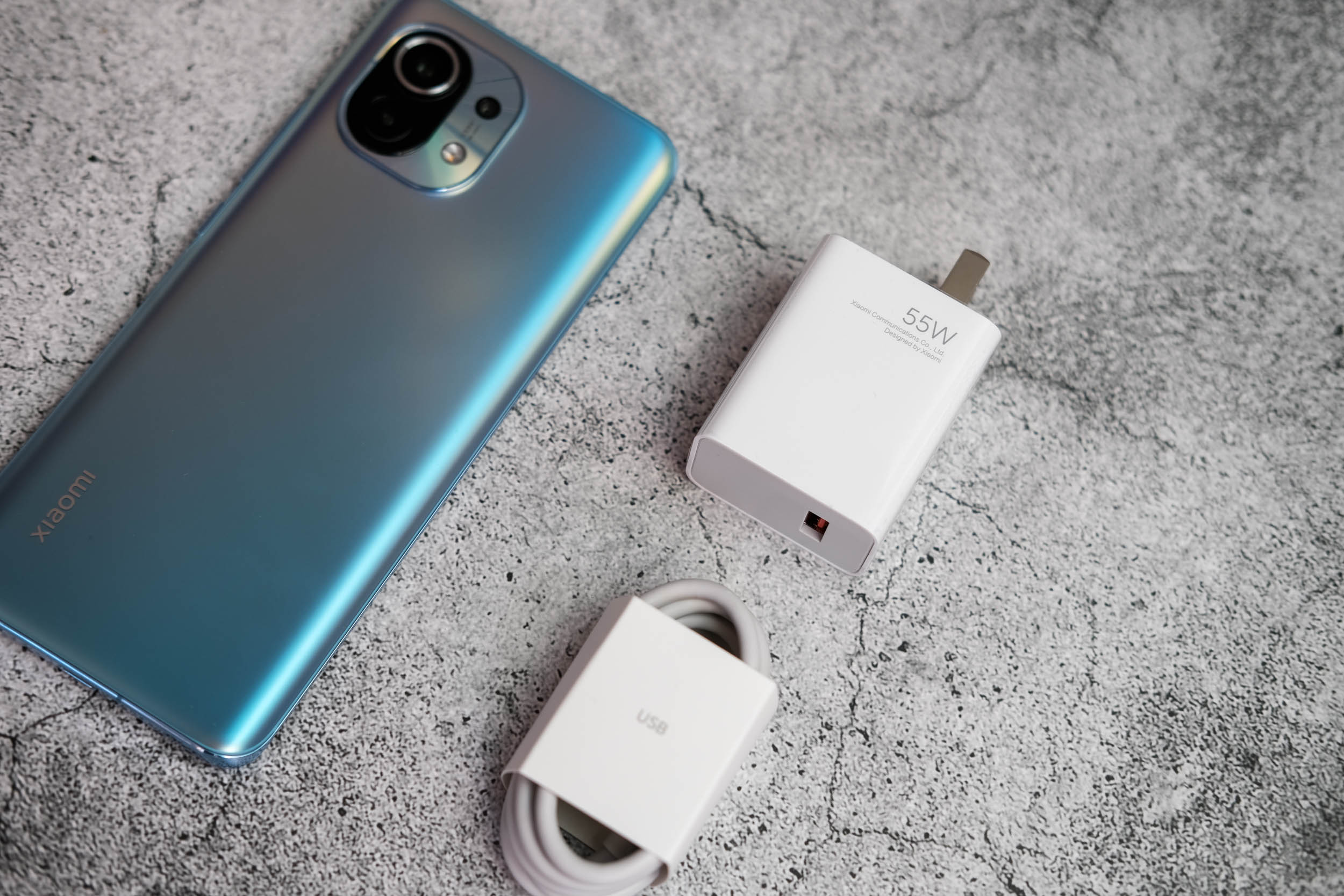 小米11最便宜的屏幕价格,小米发布会小屏旗舰