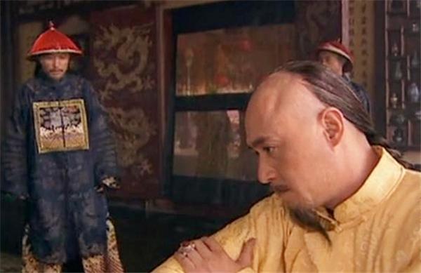 嘉庆为什么叫清朝最悲惨的皇帝,嘉庆道光为何都无法扭转清朝衰败