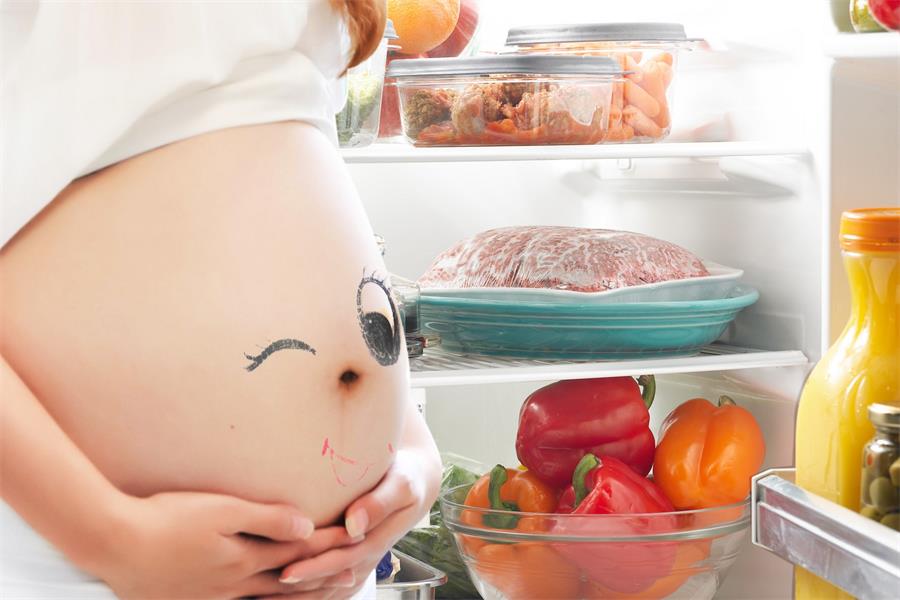 怀孕了可以吃零食吗？这4类零食，对胎儿发育有好处