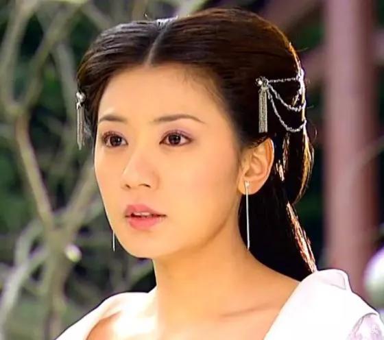 至尊红颜贾静雯在线观看,至尊红颜贾静雯回眸