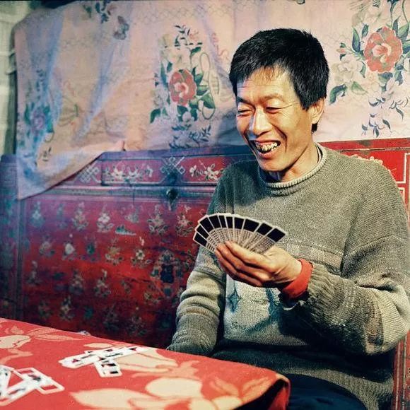 九张折射过年气氛的照片,百张罕见的过年老照片这才是年味