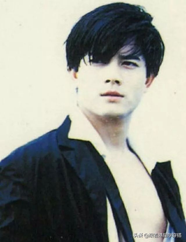 黎明觉醒男装搭配,原振侠黎明穿搭