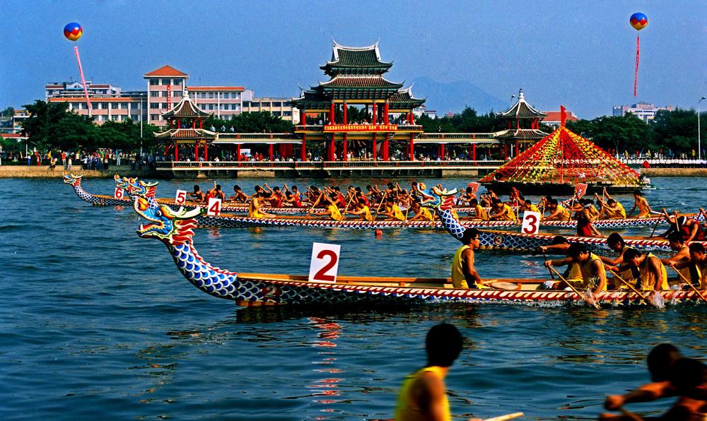 厦门龙舟池海边步道,厦门龙舟池夜景图