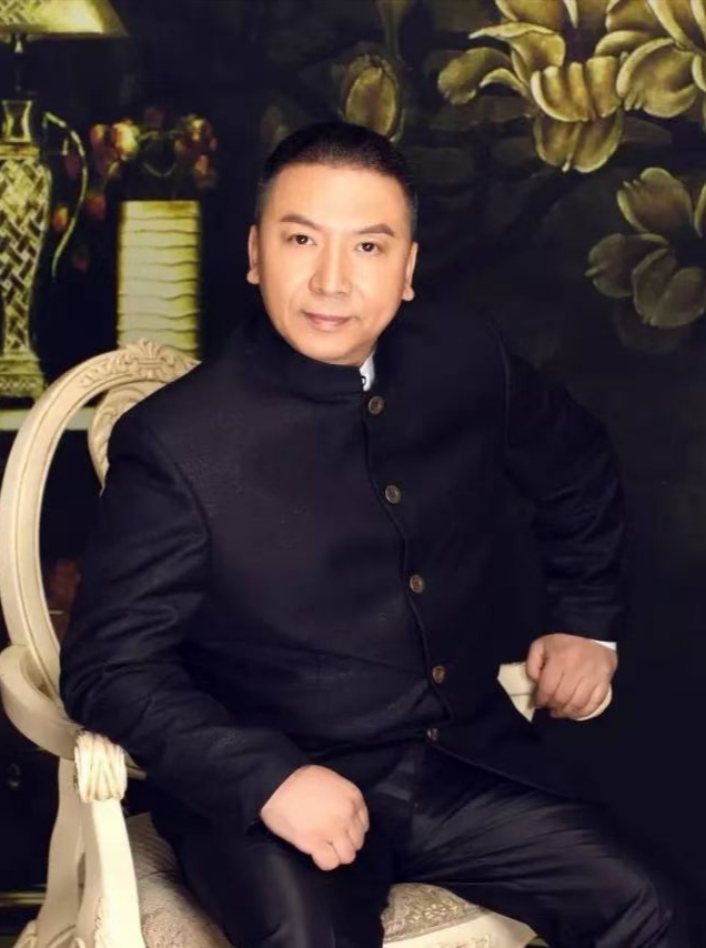 散打主席：范志毅杨鸣很文明幽默，相关部门下令停播让人失望