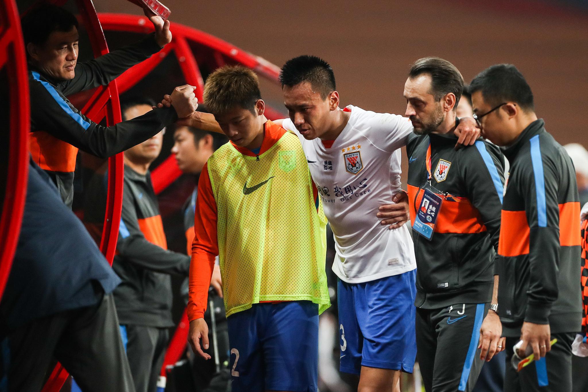 8国脚，2外援。这些赛季报销的核心球员是否能迎来涅槃重生