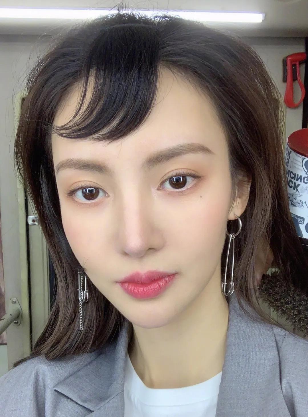 50-60岁蓬松头发适合哪种发型,吹发型蓬松技巧视频男