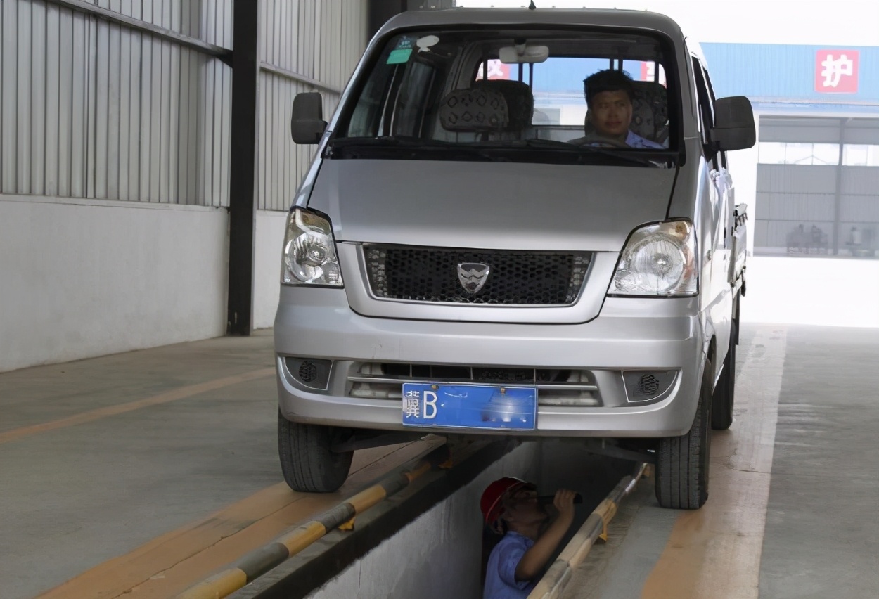 车辆现在还有15年强制报废吗,不用15年强制报废的多功能车