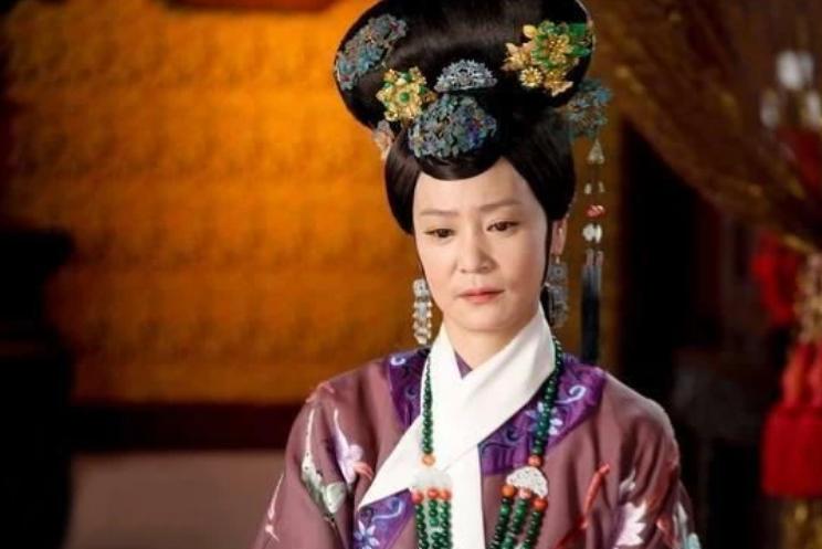 康熙四大妃子谁最得宠,康熙晚年最宠的一个妃子