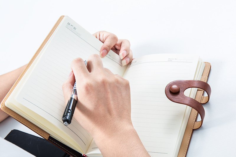 刑诉缺席审判的适用范围,法学汇纂和法理概要区别