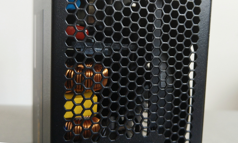 台式机不关电源会费电吗,台式机插电源不开机费电吗