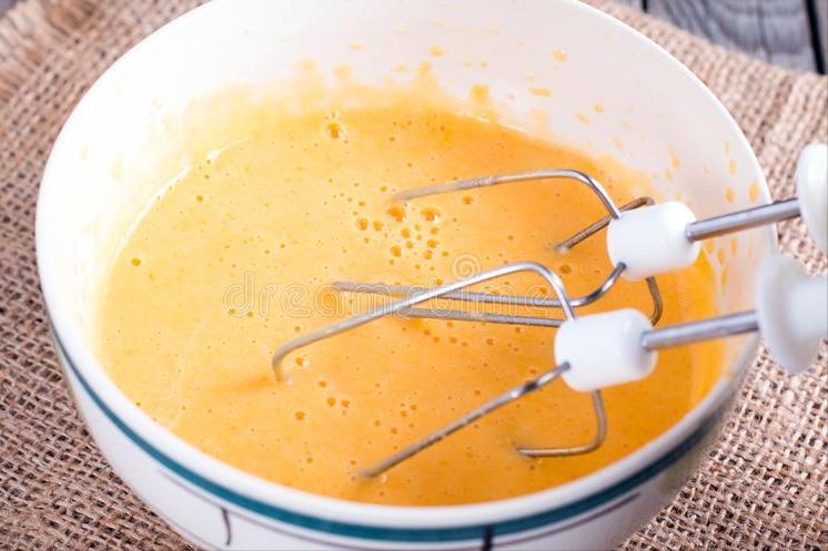 教你蛋挞在家做奶香四溢,教你在家做蛋挞好吃的方法