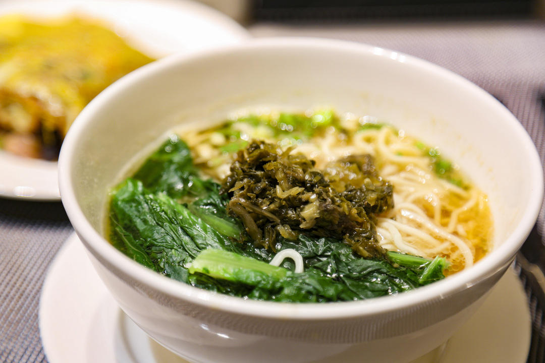 任性的重庆渝融豪生：坐落三轨之上，便捷扫街购物，允许携带宠物