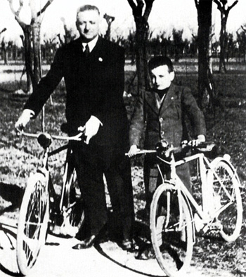 法拉利恩佐全球限量版,带你看完恩佐法拉利的一生