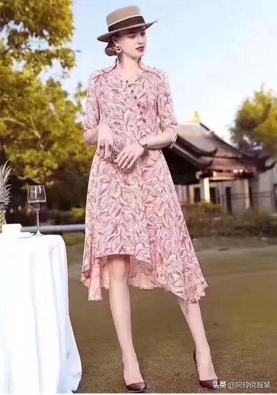 如何开折扣服装店,服装折扣店怎么经营