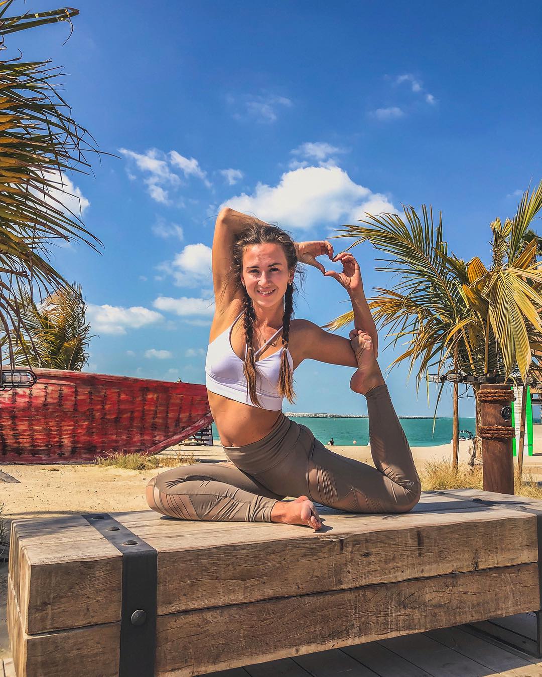 鍥犱负灏忕綏鐖变笂瓒崇悆,涓轰粈涔堝彧鏈夊皬璐濅細鍦嗘湀寮垁