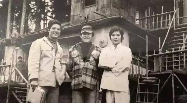 向华强回忆33年婚姻,向华强和李连杰关系