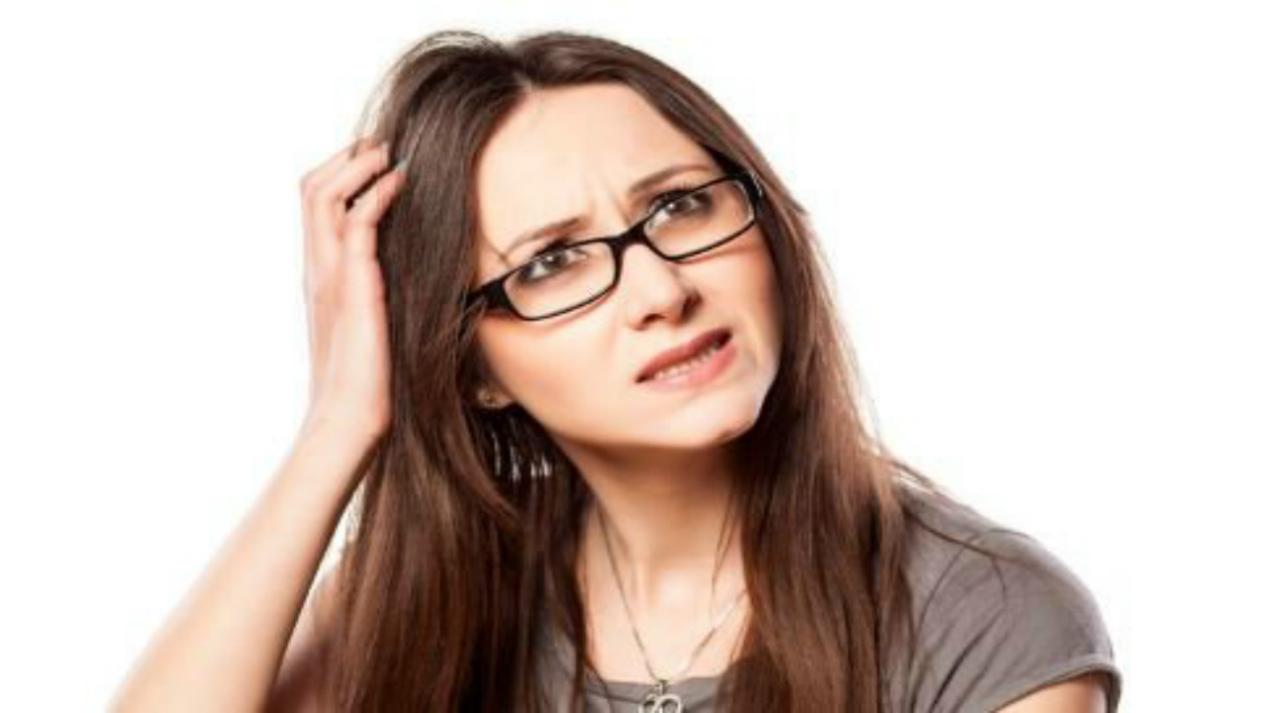 头皮屑反反复复的怎么治疗,头皮屑反反复复是什么原因导致的