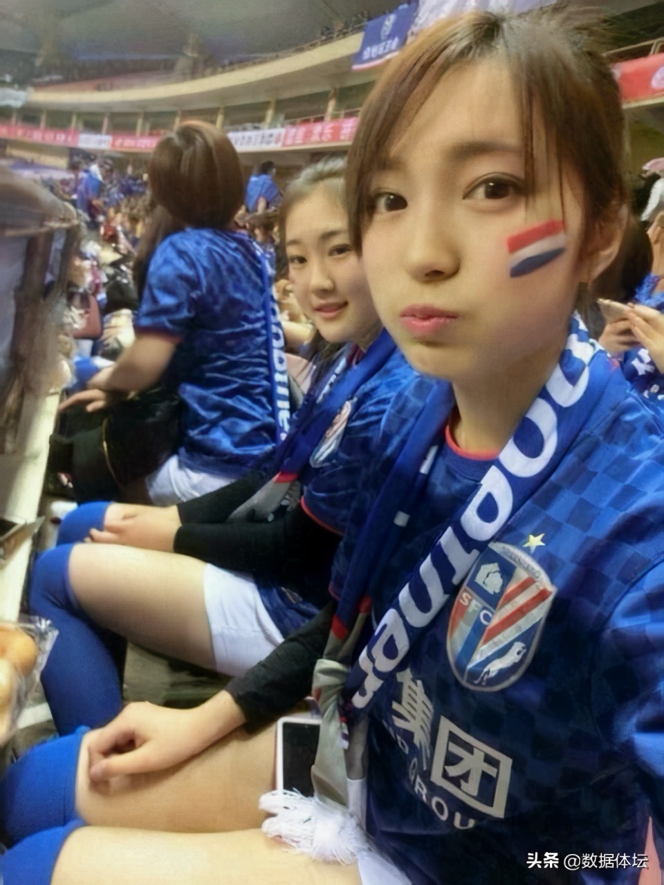 中超哪支球队的女球迷最漂亮,中超女球迷惊艳全场